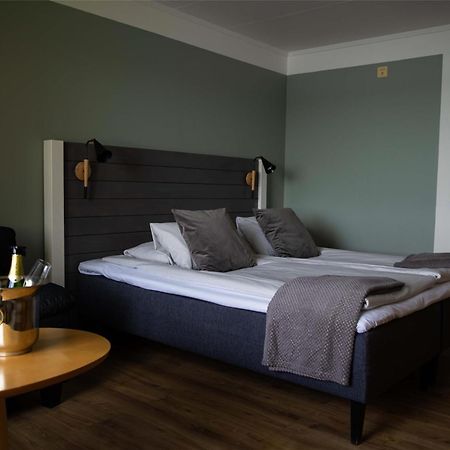 Hotel Ullinge Eksjö エクステリア 写真