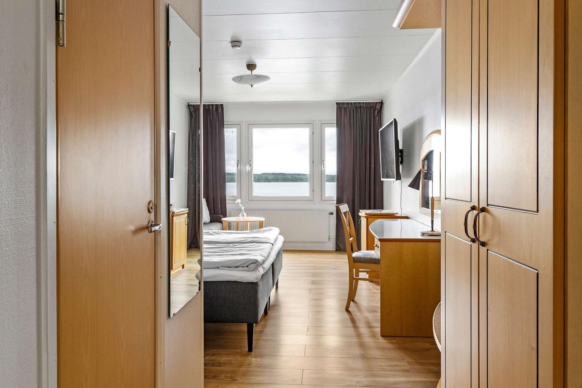 Hotel Ullinge Eksjö エクステリア 写真