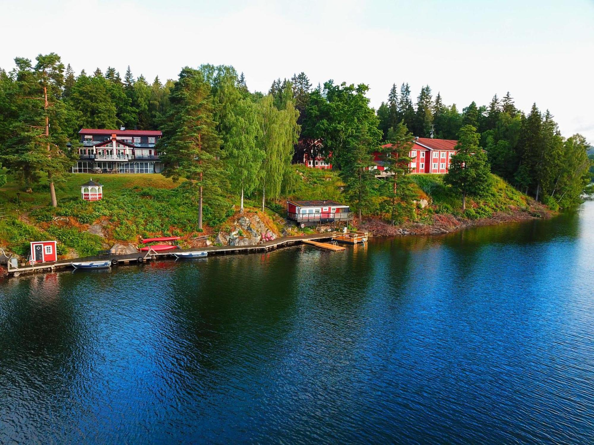Hotel Ullinge Eksjö エクステリア 写真
